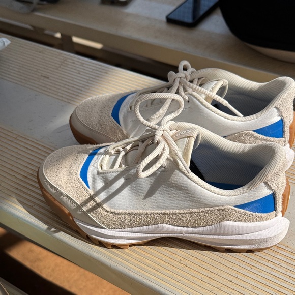 Sorel Women's White, Tan, and Blue Sneakers - Picture 4 of 7